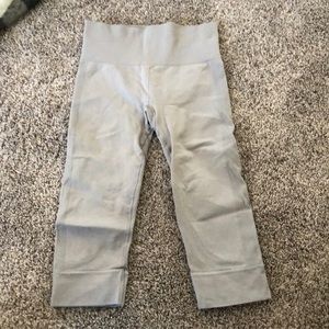 Lulu lemon crop leggings